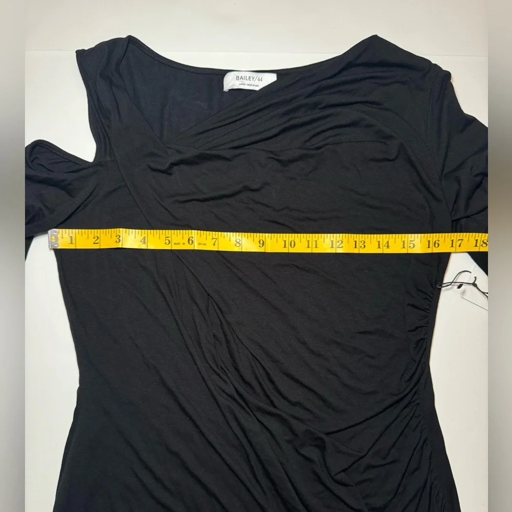 Bailey44 top size L brand new with tags stretchy material! - Picture 7 of 7